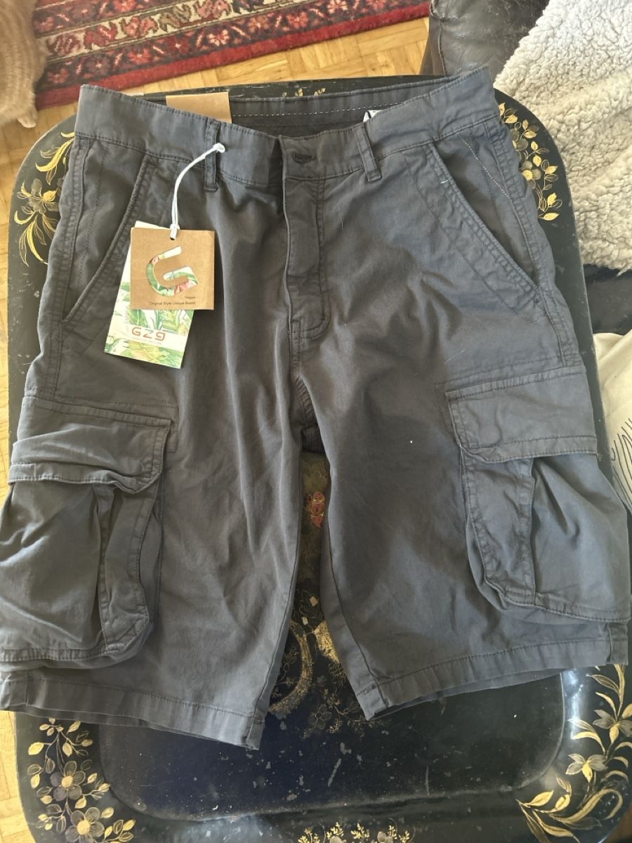 Hosen: Man shorts size 30 – Neu (gemäss Beschreibung) aus Binningen von Lunahk