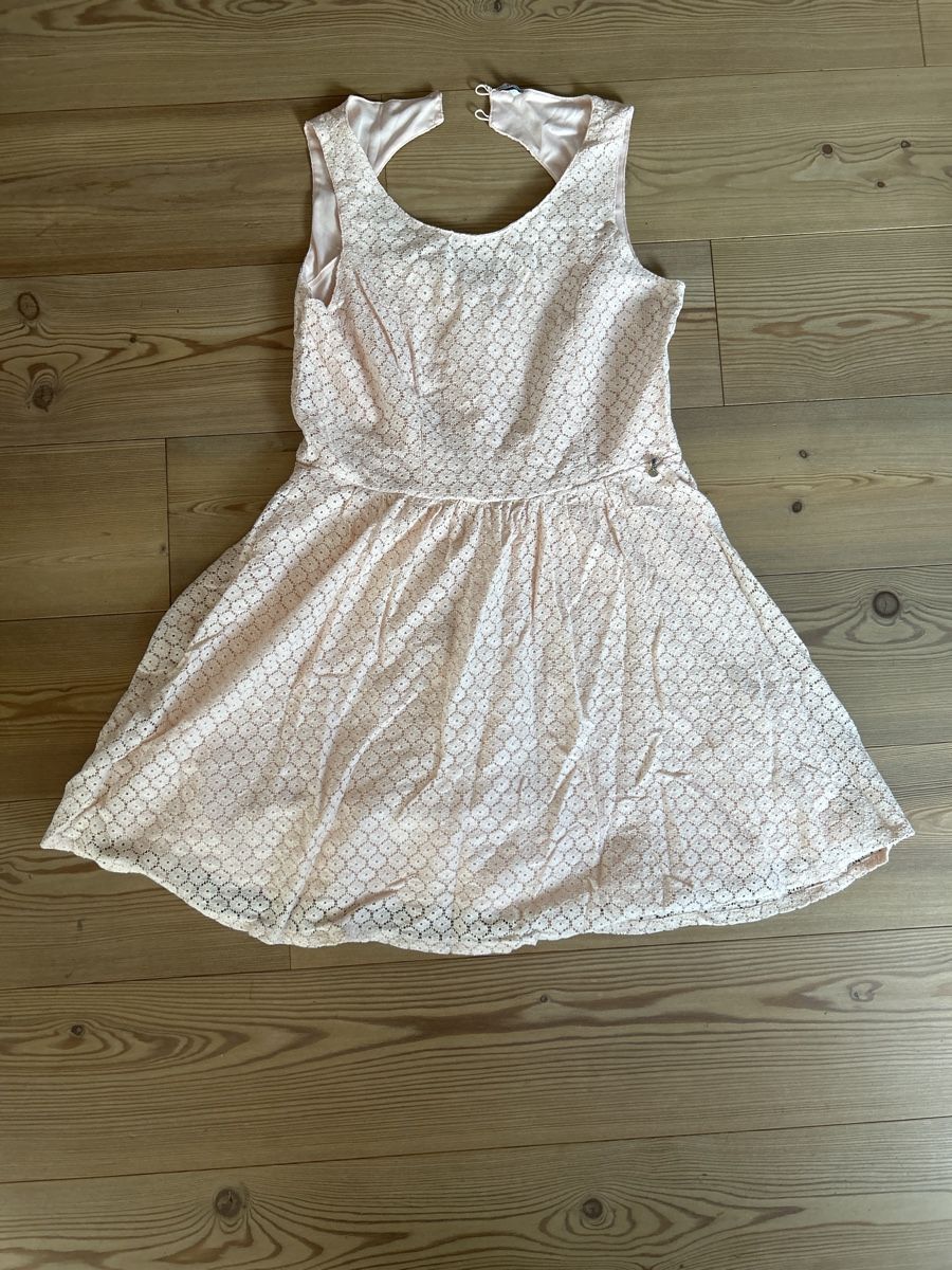 Only Vestiti & Gonne: Schönes Sommerkleid Mädchen, Rosé, Gr. 40 – Usato da Bern venduto da nin_6tc5