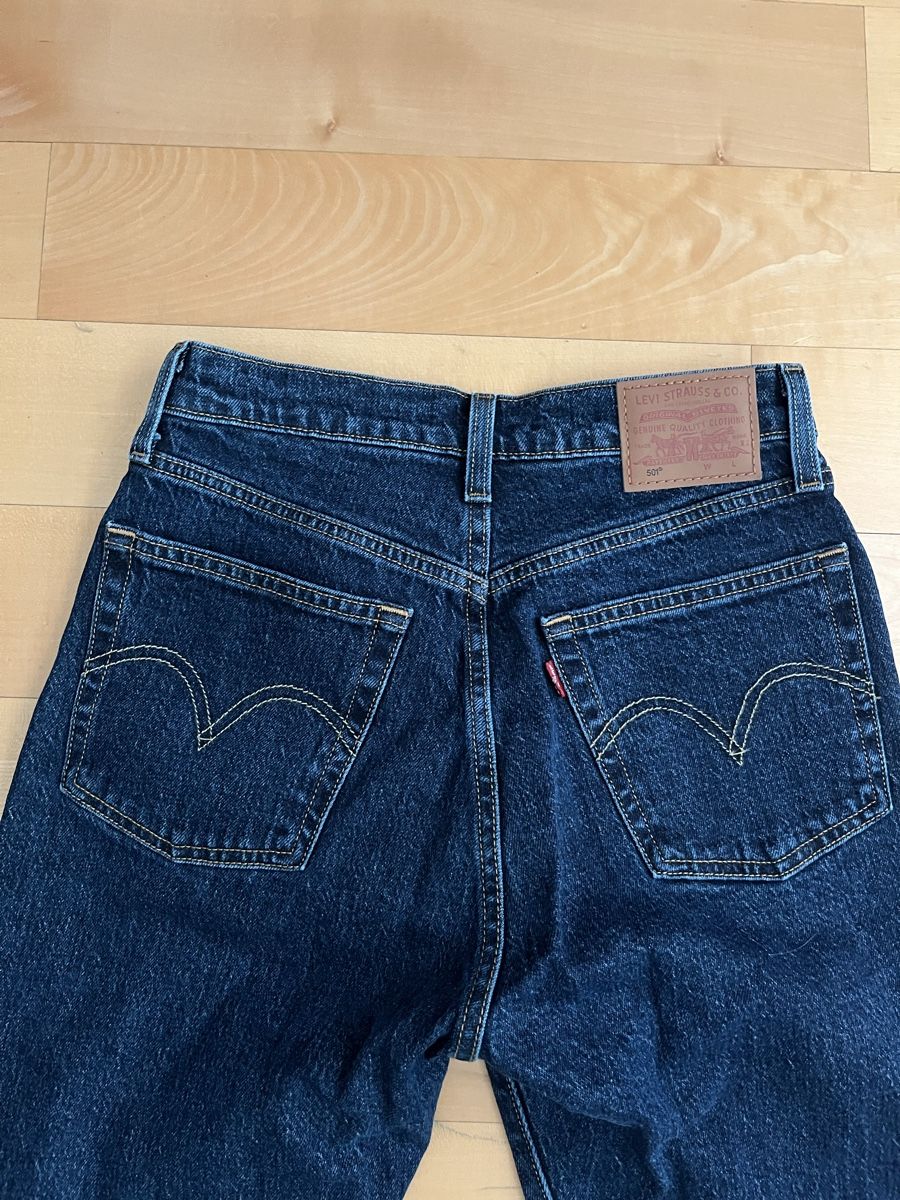 Levi's Jeans: Levi’s 501s brand new – Nuovo (secondo la descrizione) da St-Sulpice VD venduto da ema_8fvg