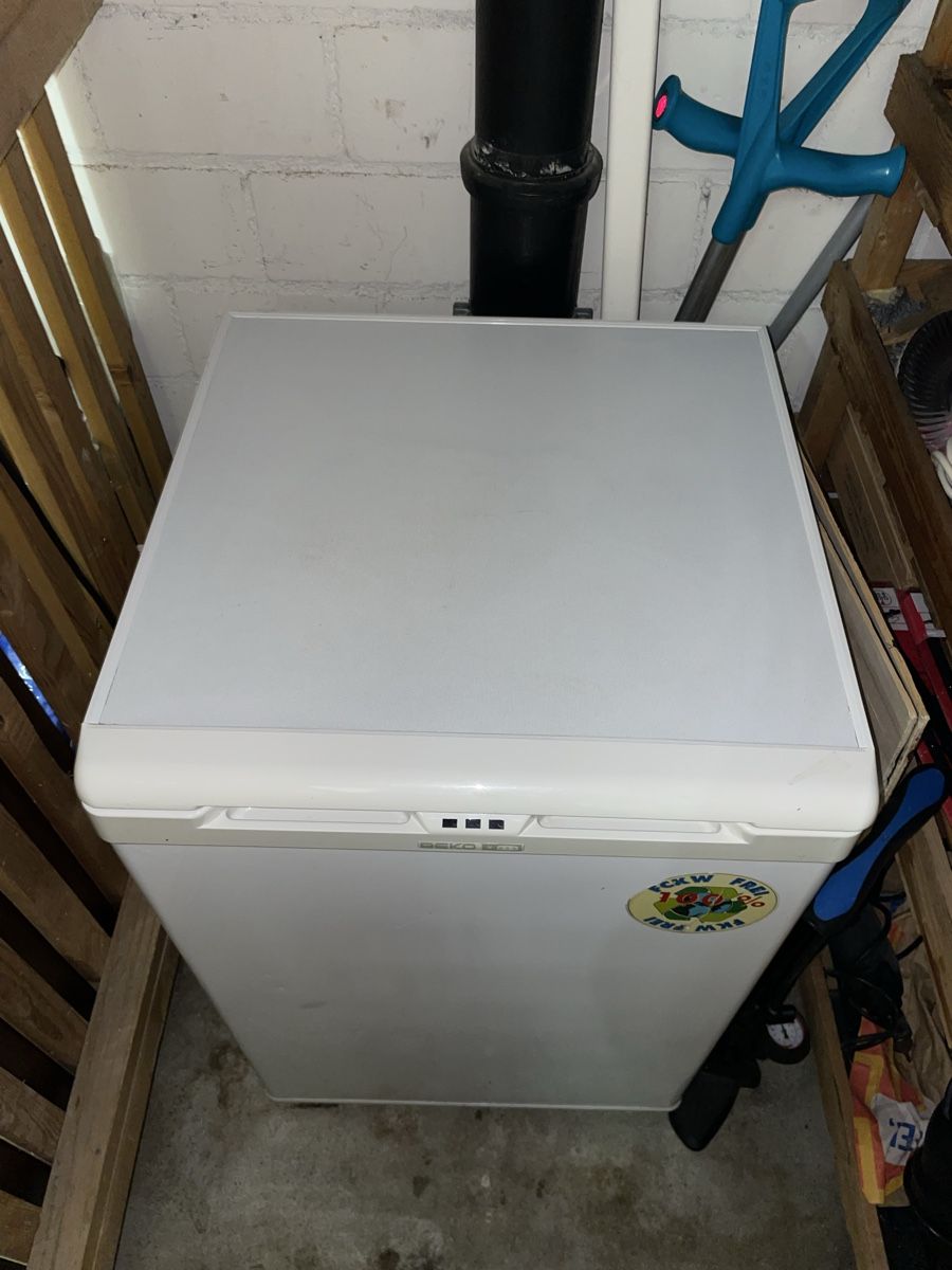 Gefrierschrank: Gefrierschrank von Beko – Gebraucht aus Eschenbach SG von ang_bqf5 8