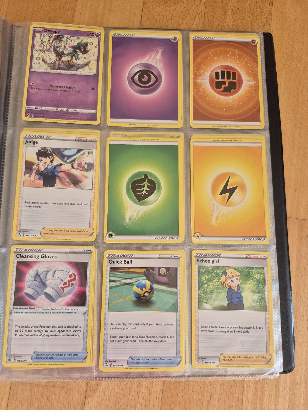 Pokémon Carte collezionabili: Pokemon Album – Usato da Silvaplana venduto da suwiss22 5