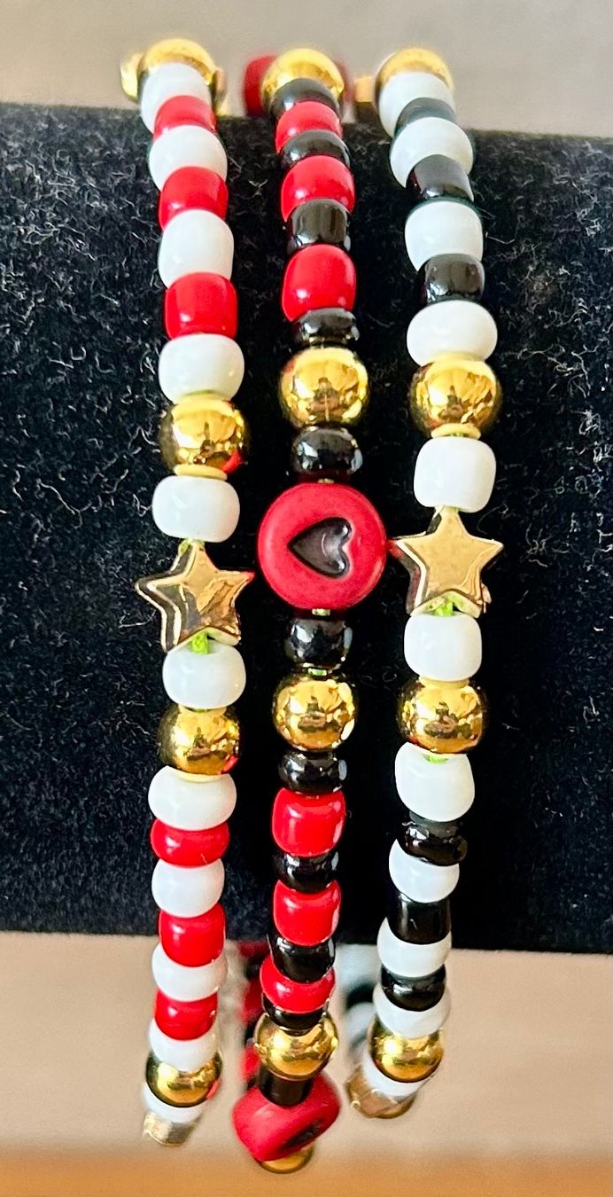 Armbänder & -reifen: Buntes Perlen Armband - Neu & Handgemacht – Neu und originalverpackt aus Geneve von vane267 1