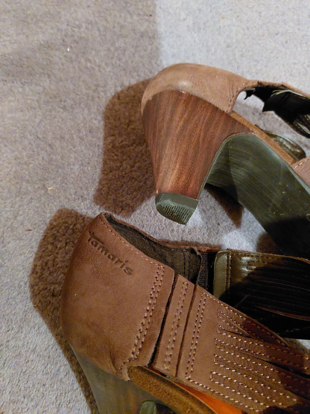 Tamaris Scarpe da donna: Schuhe Tamaris – Usato da Dietlikon venduto da Asany 2