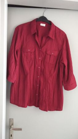 Leichte Bluse, bügelfrei, 3/4 Ärmel, Grösse 52/54
