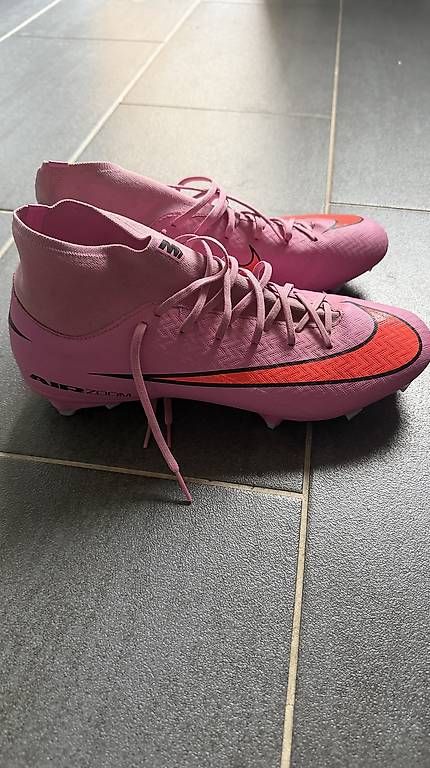 Scarpe da uomo: Gr. 45, Fussball Stollen Schuhe – Usato da Dättwil AG venduto da Ale040192 1