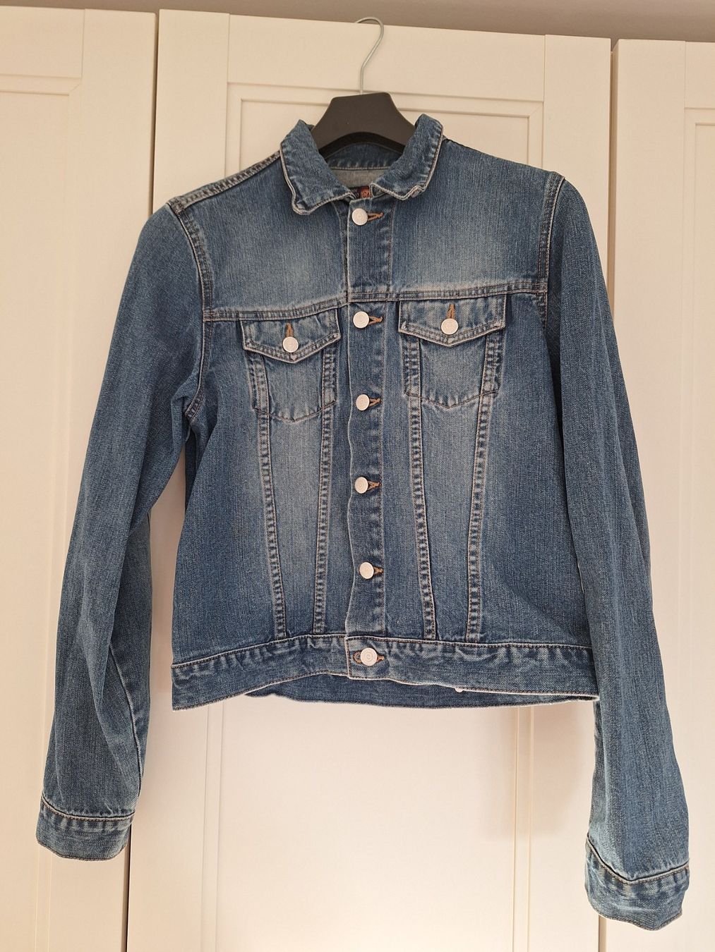 Jacken: Jeansjacke – Gebraucht aus Recherswil von igel21