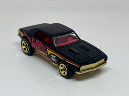 Hot Wheels '67 Camaro