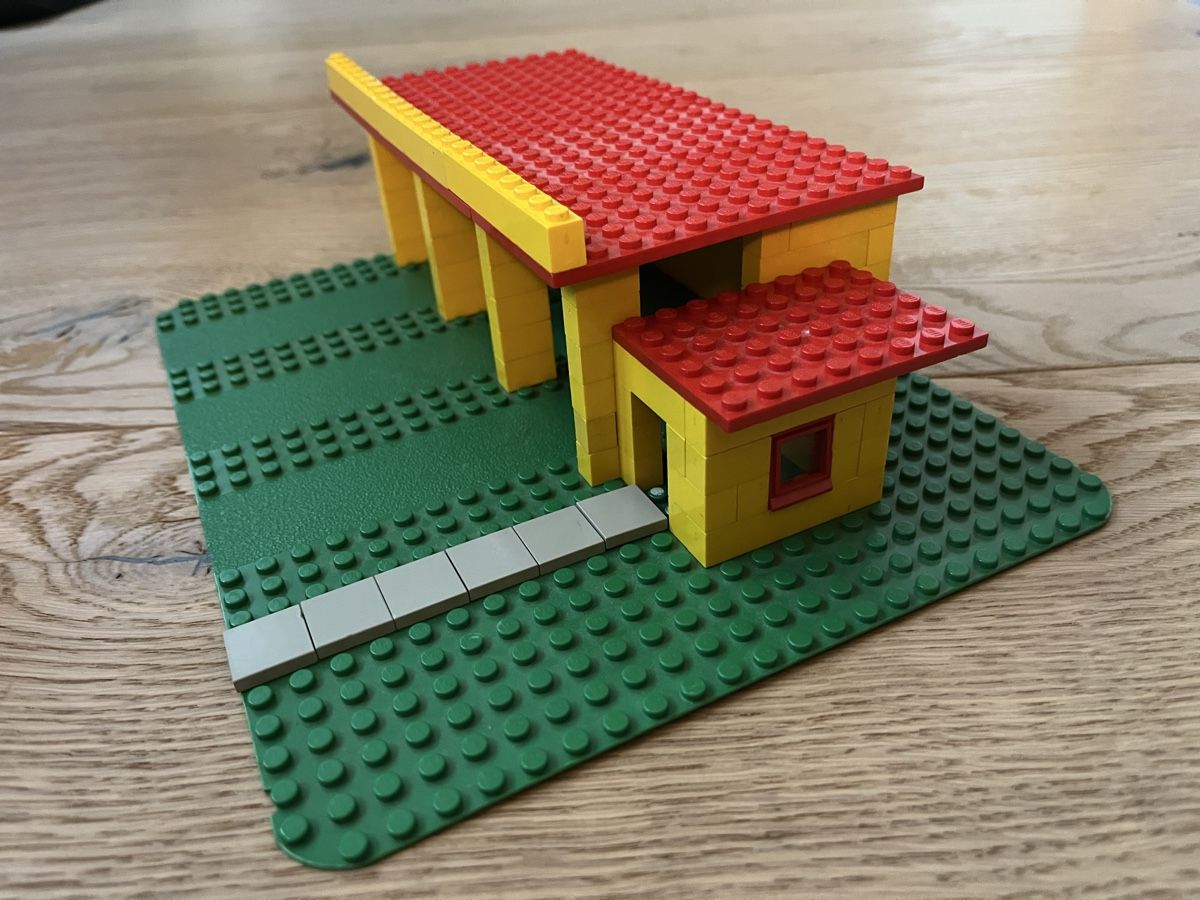 Lego Kit di costruzioni: Nostalgisches Lego System Set – Usato da Mettmenstetten venduto da Himbeerii 2