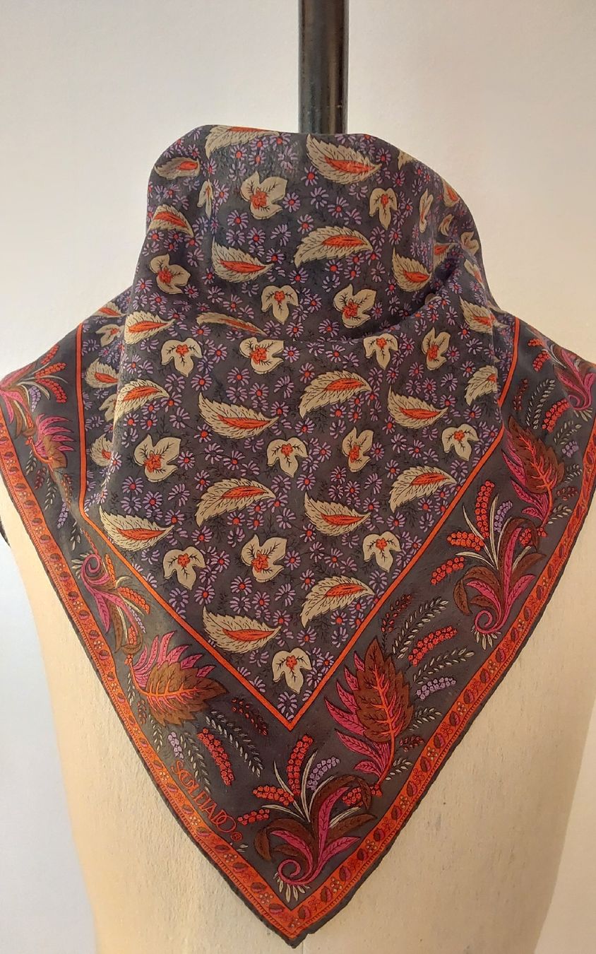 Foulards & écharpes: Tuch Baumwolle quadratisch Soleiado neu – Neuf (Voir description) à Köniz par scopello12