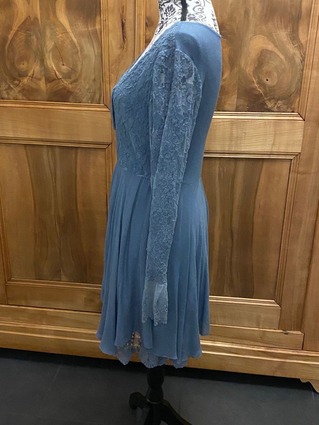 Kleider: Robe coton dentelle Italy T-38 M – Gebraucht aus Porrentruy von SYANKA 2