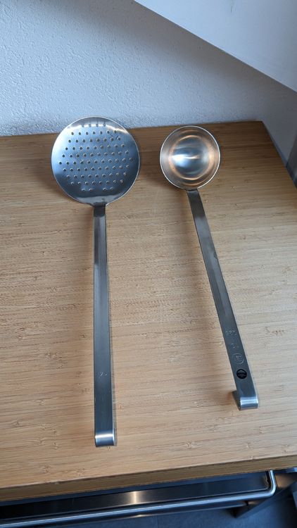 Paderno Schinkenspanner NC – 160 Mm Hoch, Für Perfekte Schinkenpräsentation Auf Marmorplatte
