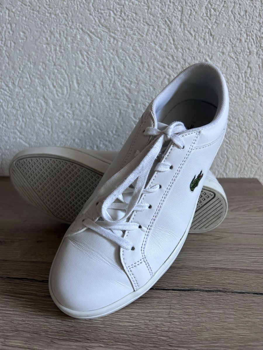 Lacoste Scarpe da donna: Basket Lacoste. Taille 39 – Usato da Cornaux NE venduto da Zabou22