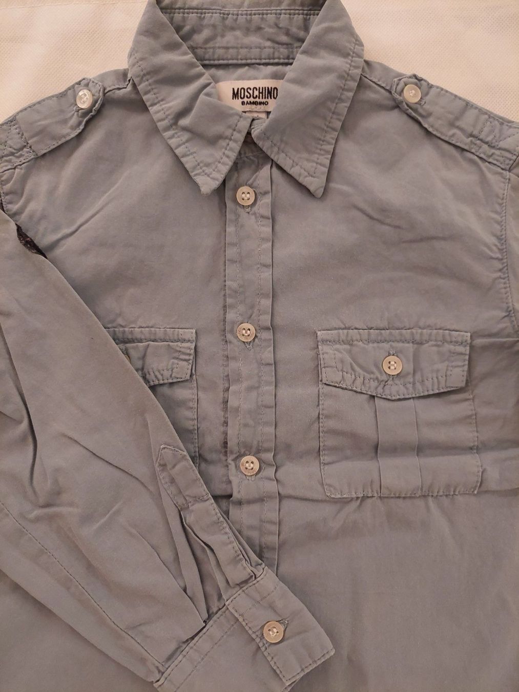 Moschino Chemises, T-shirts & Polos: Moschino Hemd für Junge Gr. 98 – D'occasion à Muri b. Bern par mlutring