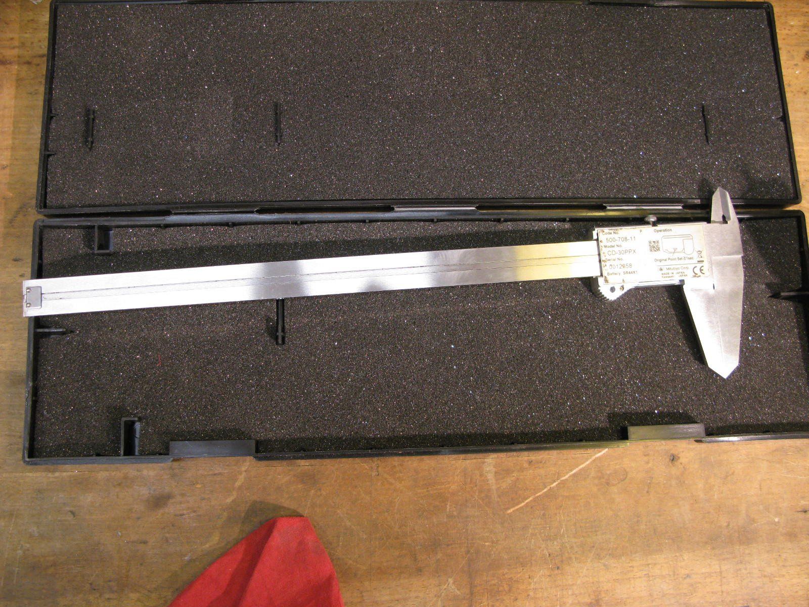 Mitutoyo Misurare: Mitutoyo Digital ABS Messschieber 0-300mm Coolant Proof – Usato da Zürich venduto da morez 5
