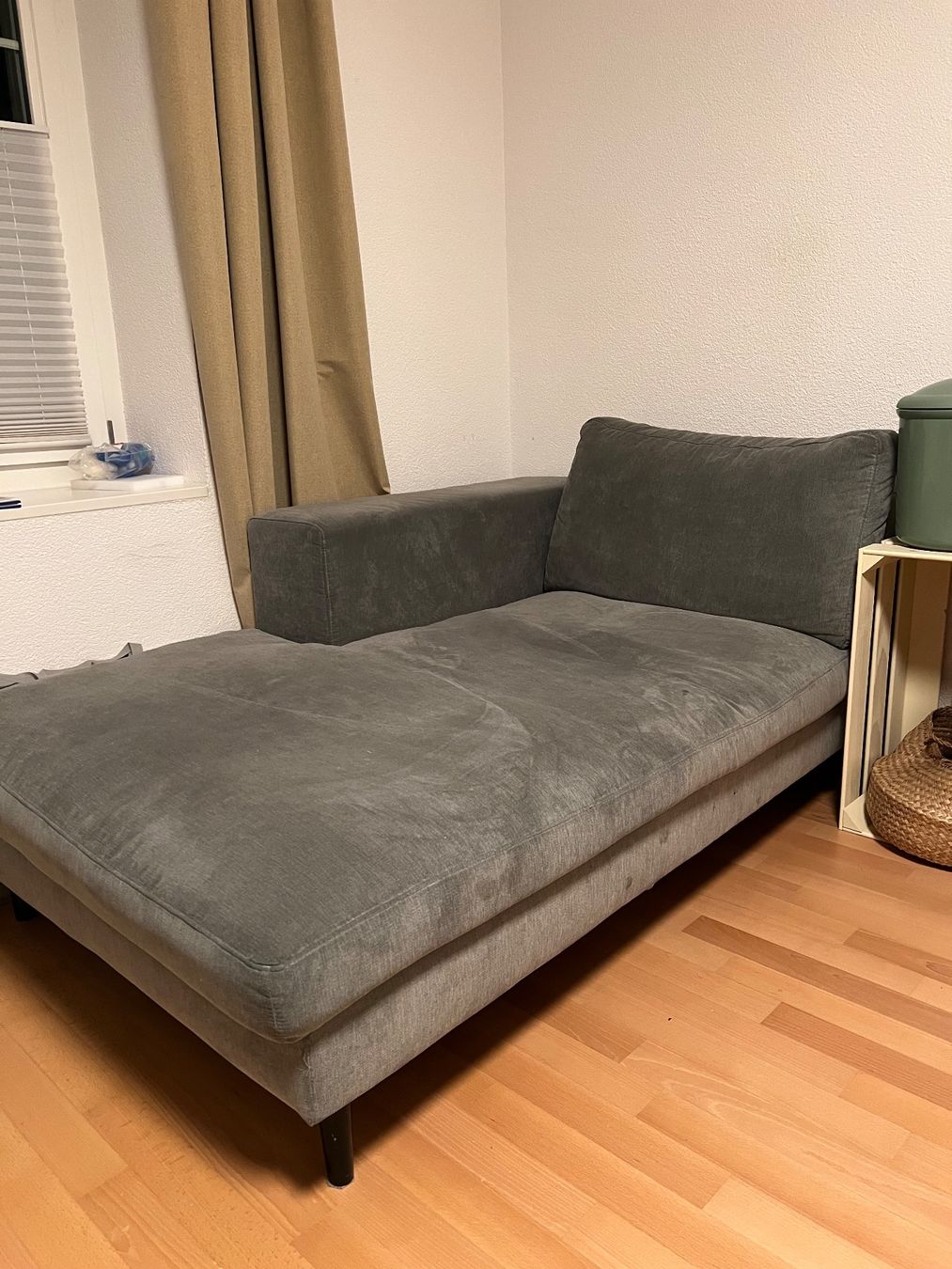 Ikea Sofas: Recamiere in Grau – D'occasion à Rafz par Esther90_