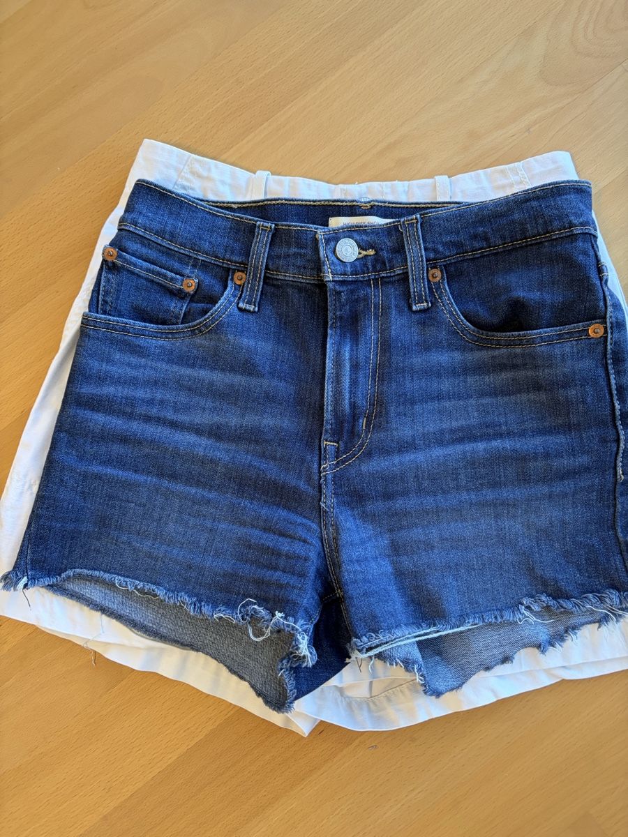 Levi's Jeans: Levi shorts set Gr.25 Gr.27 – Gebraucht aus Schindellegi von mbosco2100 3