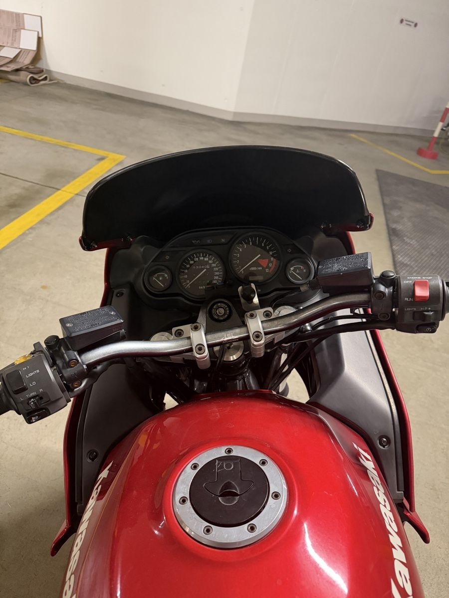 Kawasaki Touring: Kawasaki ZZ-R 1100 – Usato da Thun venduto da pao_h5yt 2