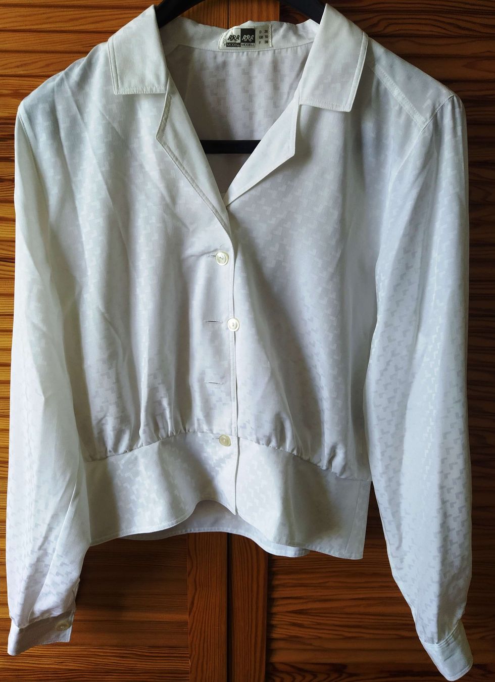 Camicette: Bluse in weiss aus 100% Polyester - Grösse 38 - – Nuovo (secondo la descrizione) da Zürich venduto da 1-2-3