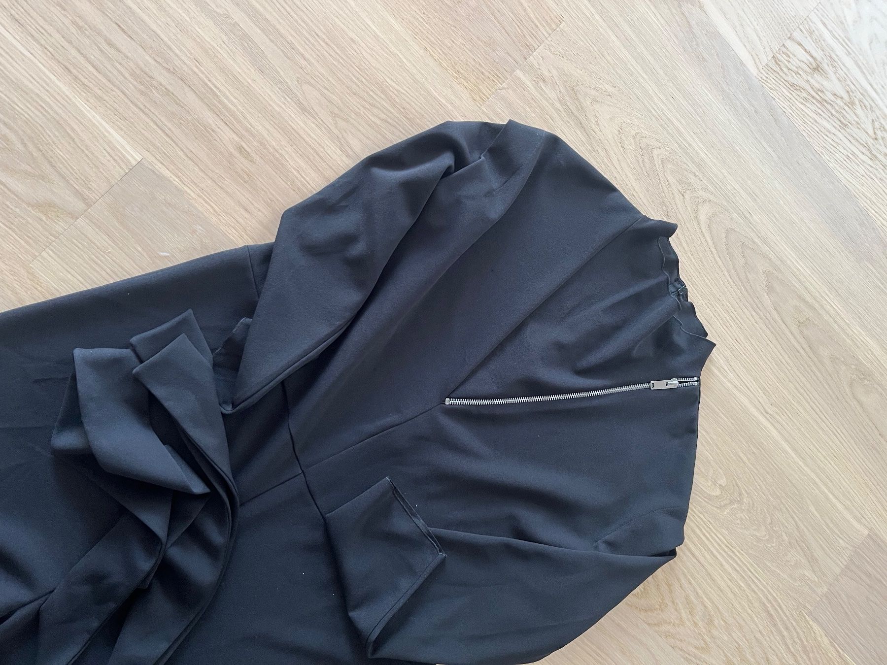 Zara Tute: Zara, Overall, Grösse M – Nuovo (secondo la descrizione) da Bonstetten venduto da Savannah7 1
