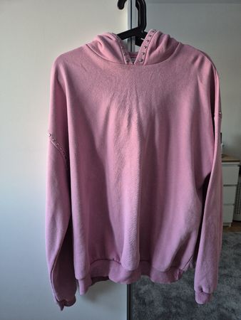 Bershka Hoodie, Gr. M, Rosa mit Nieten - Top Zustand! 🩷🌸