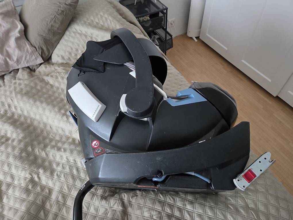 Cybex Seggiolini per auto: Cybex Aton 5 Babyschale + Aton Base 2fix – Usato da Uzwil venduto da Morpheus_De 3