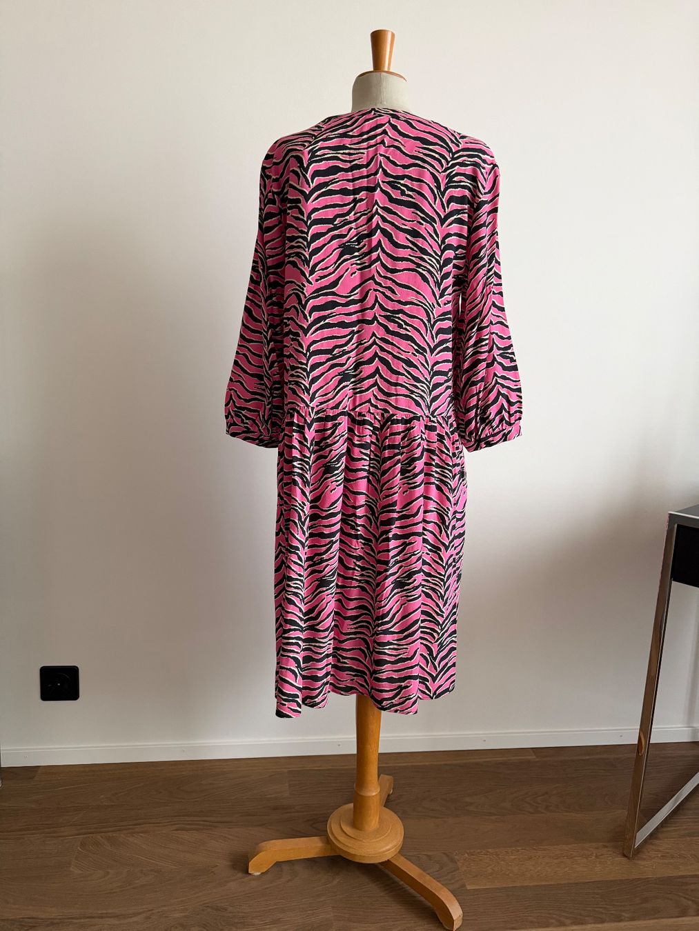 Vestiti: Neues Kleid von SET, Grösse 38 – Nuovo (secondo la descrizione) da Frauenfeld venduto da trouvaille_8500 1