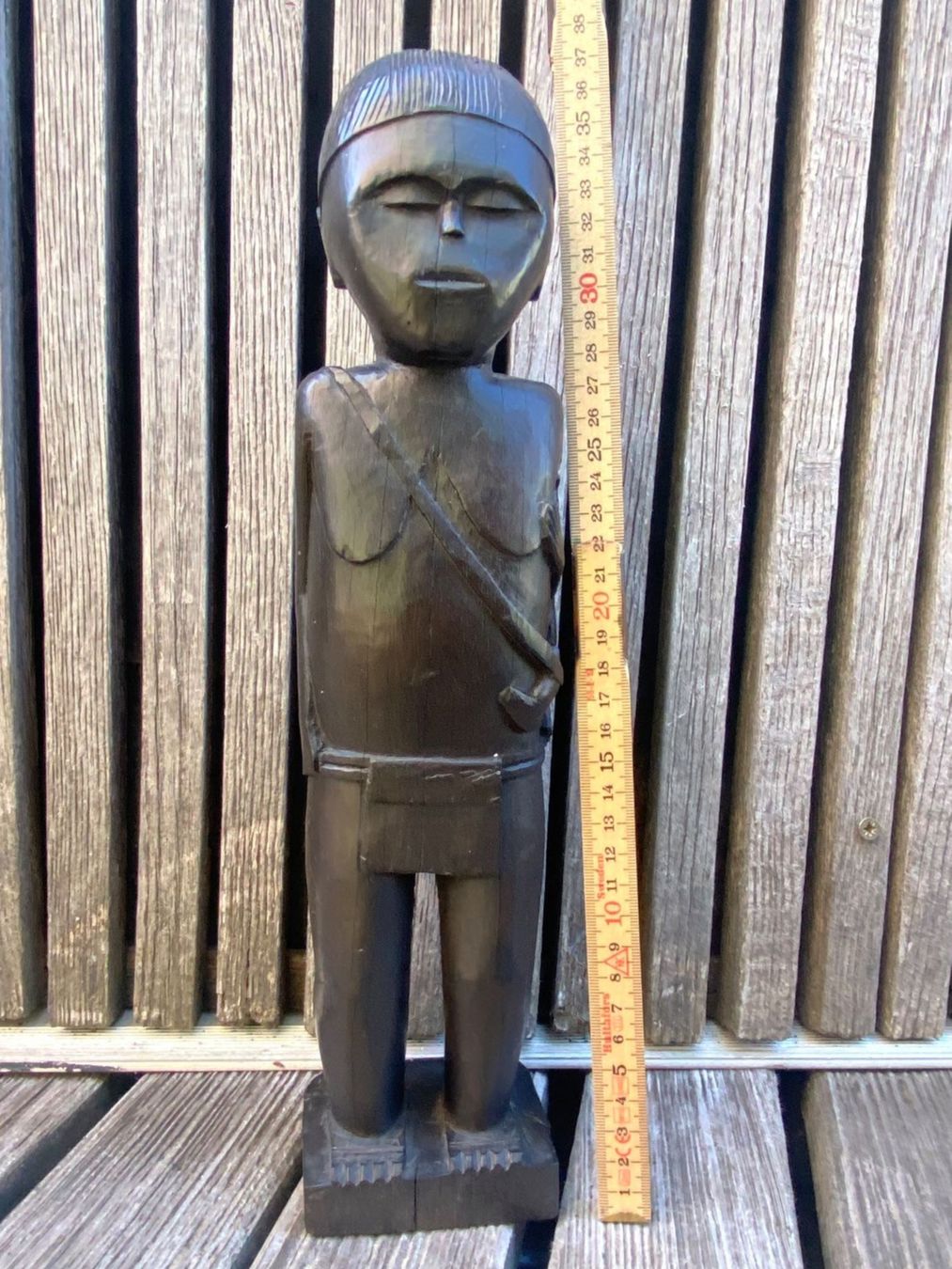 Sculture & Statue: Holzfigur Afrikanisch Mutter mit Kind schweres Holz 30cm – Usato da solothurn venduto da soko75