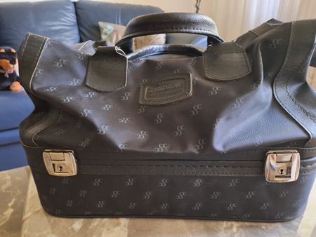 Schwarze Reisetasche  Vintage Retro