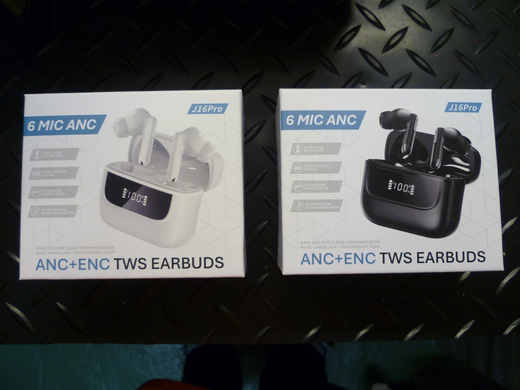 Casques audio: KOPFHÖRER SCHWARZ ODER WEISS/PREIS PRO STÜCK! – Neuf avec emballage d'origine à Safenwil par universum78