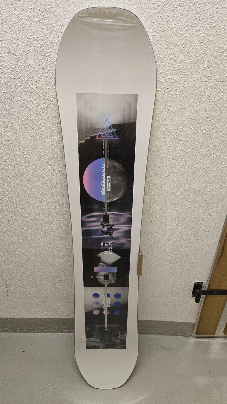 Burton Board: Burton Snowboard – Nuovo e nell'imballaggio originale da Zürich venduto da jan_mcr2