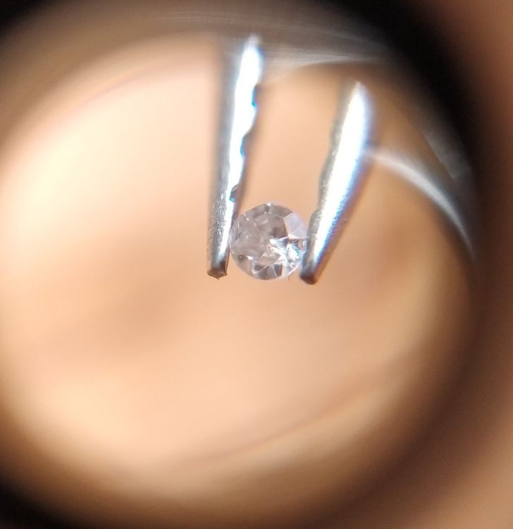 Diamant Naturel 1,50 Carats - Certifié AIG, Couleur L Y Gray, Très Bonne Taille - Neuf étiqueté
