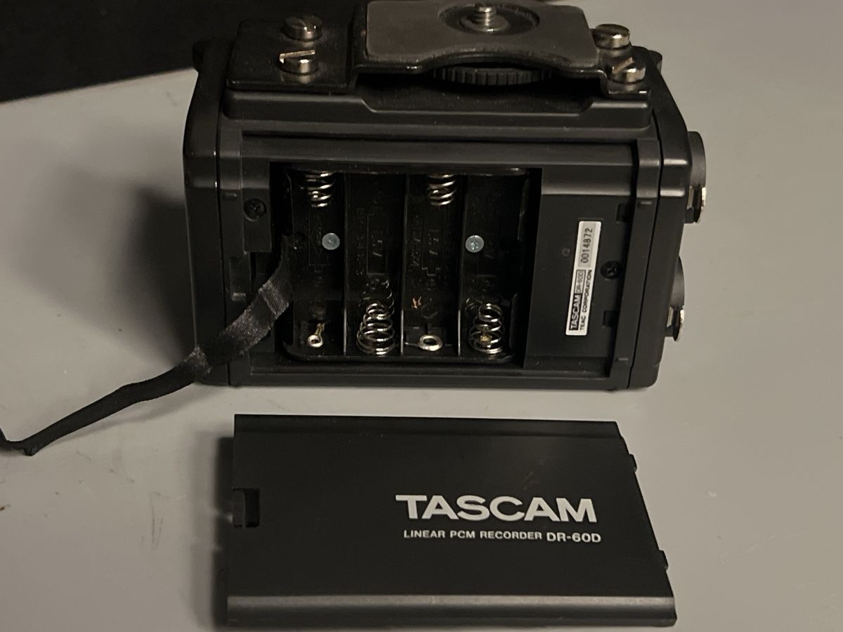 Tascam Registratori: TASCAM  DR-60D Recorder – Usato da Burgdorf venduto da krengseli 2