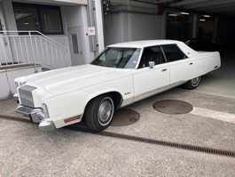 Chrysler New Yorker Brougham Berline vintage