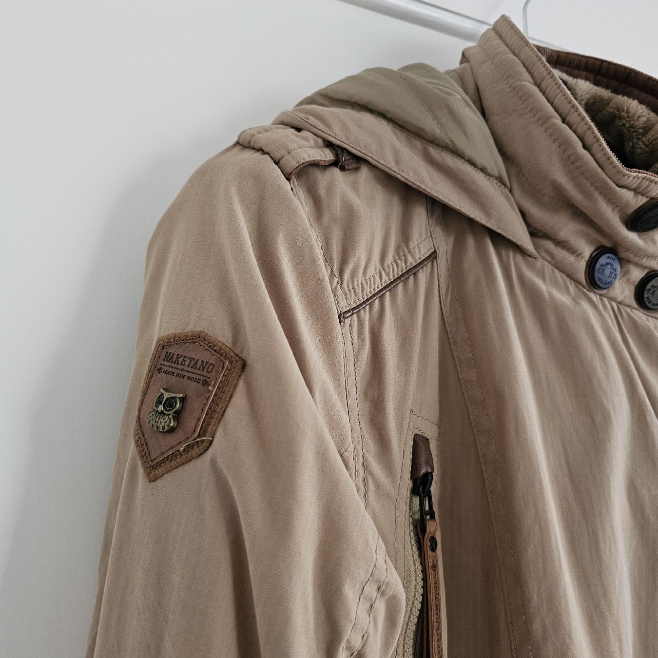 Naketano Cappotti: Naketano Damen winterjacke, Grösse L – Nuovo (secondo la descrizione) da Wettingen venduto da eri_md67 3