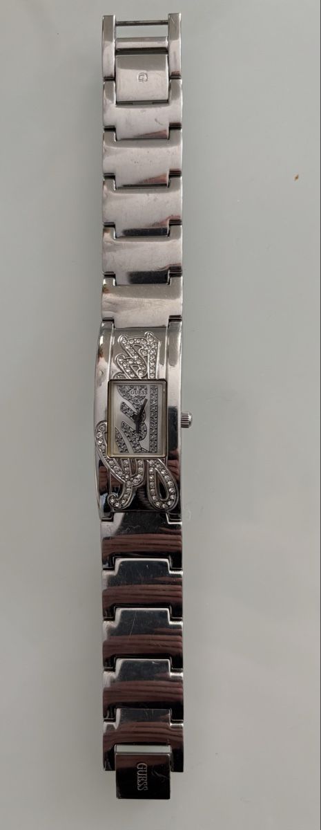 Guess Uhren: GUESS stainless steel watch – Gebraucht aus Windisch von bymarikaa 1