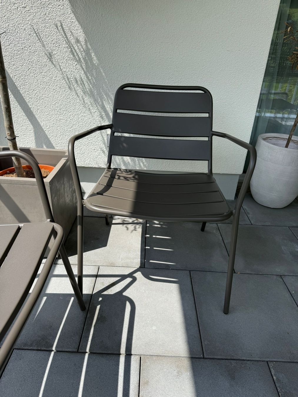 Sedie: 2 stapelbare gartenstühle ab 1.- – Usato da Feusisberg venduto da Blueskys01 2