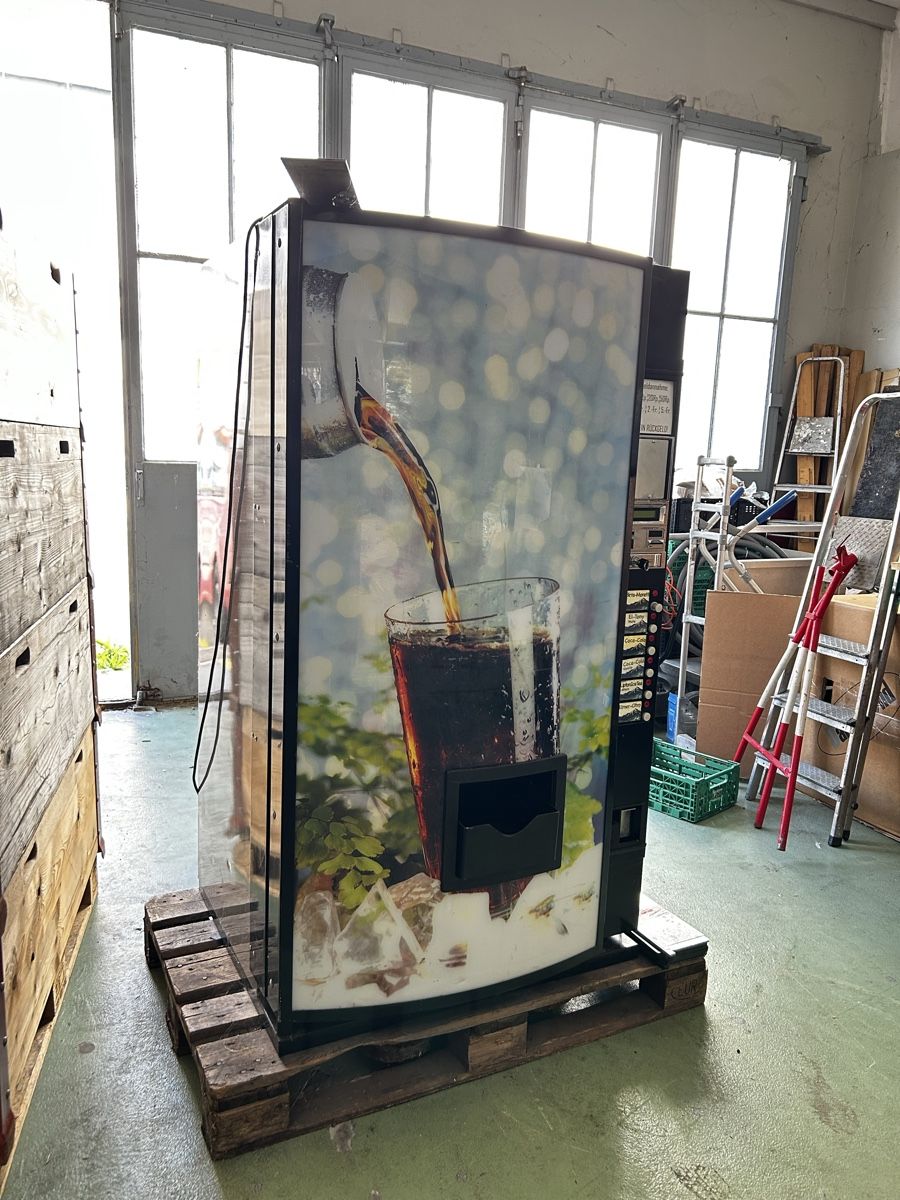Altro per Gastronomia & Hotel: Getränkeautomat – Usato da Bubendorf venduto da DHou