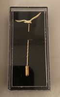 Anstecknadel Fliegender Vogel goldfarben neu