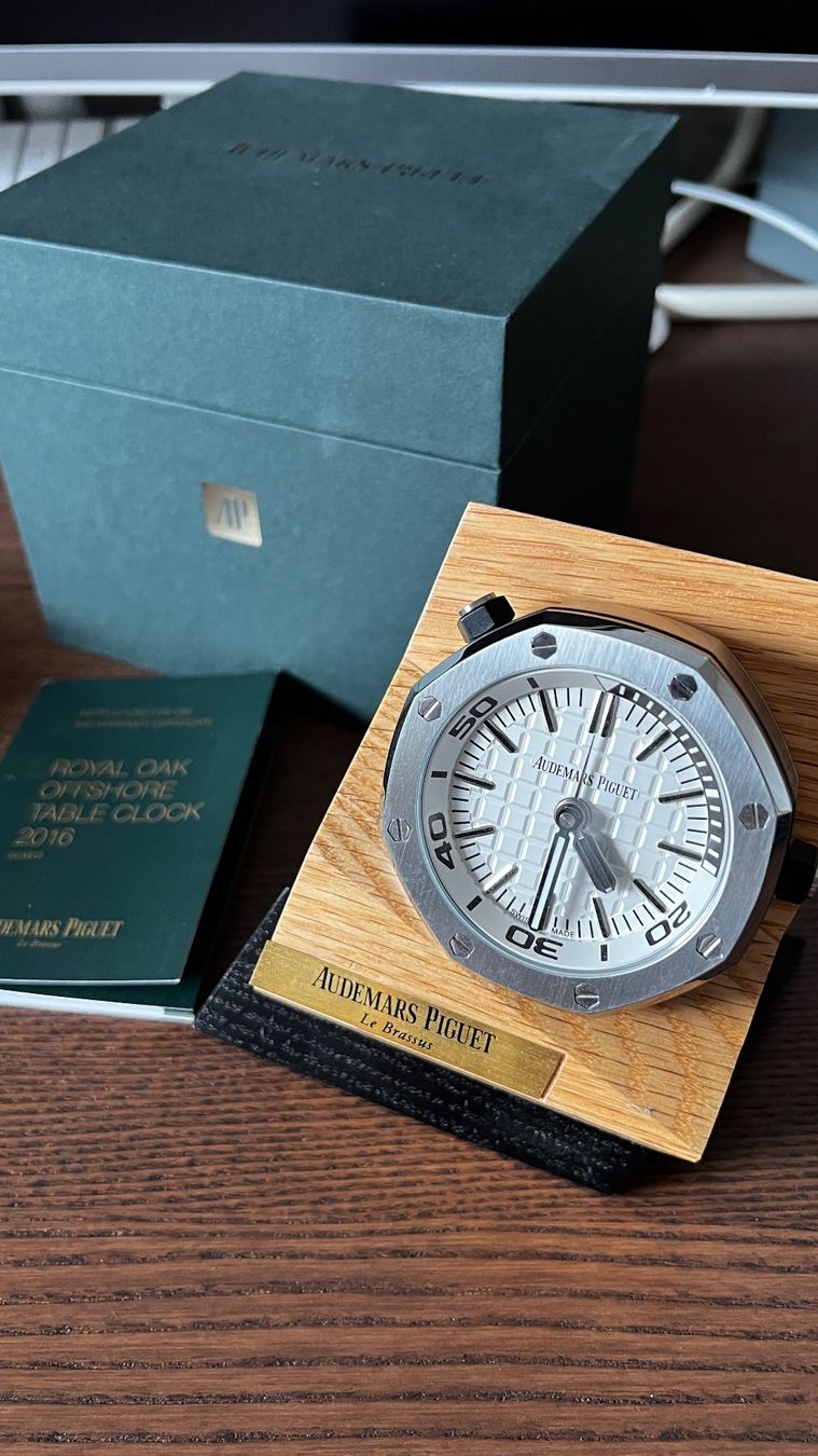 Orologi da terra & Orologi da parete: Audemars Piguet Royal Oak Offshore Diver table clock 07/2016 – Nuovo (secondo la descrizione) da Sierre venduto da Bibz_Wallis 1
