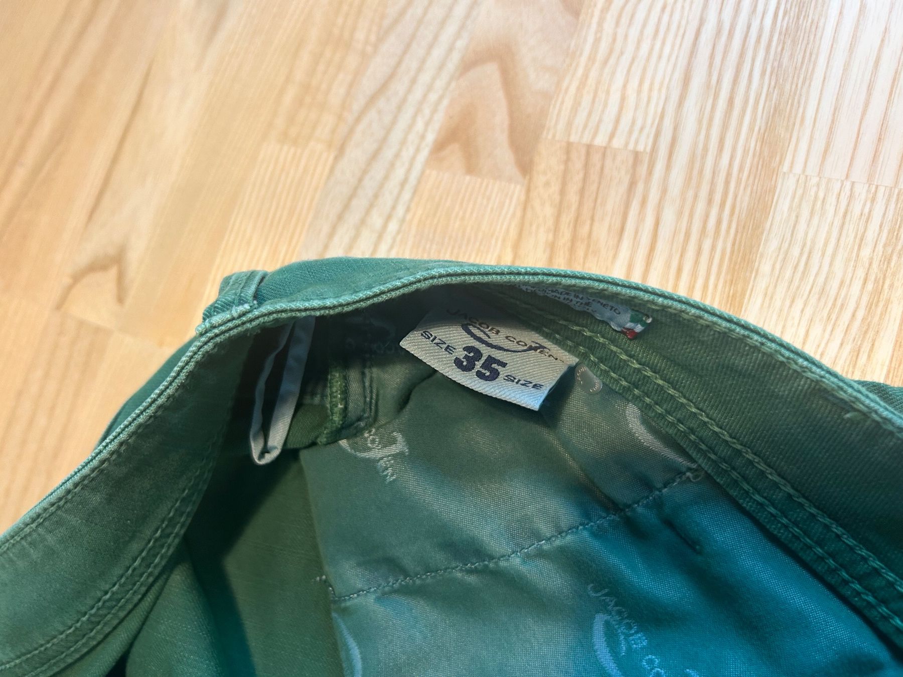 Jeans: Jacob Cohen Jeans Hose grün - Gr 35 – Neu (gemäss Beschreibung) aus Brüttisellen von ThommyK 2
