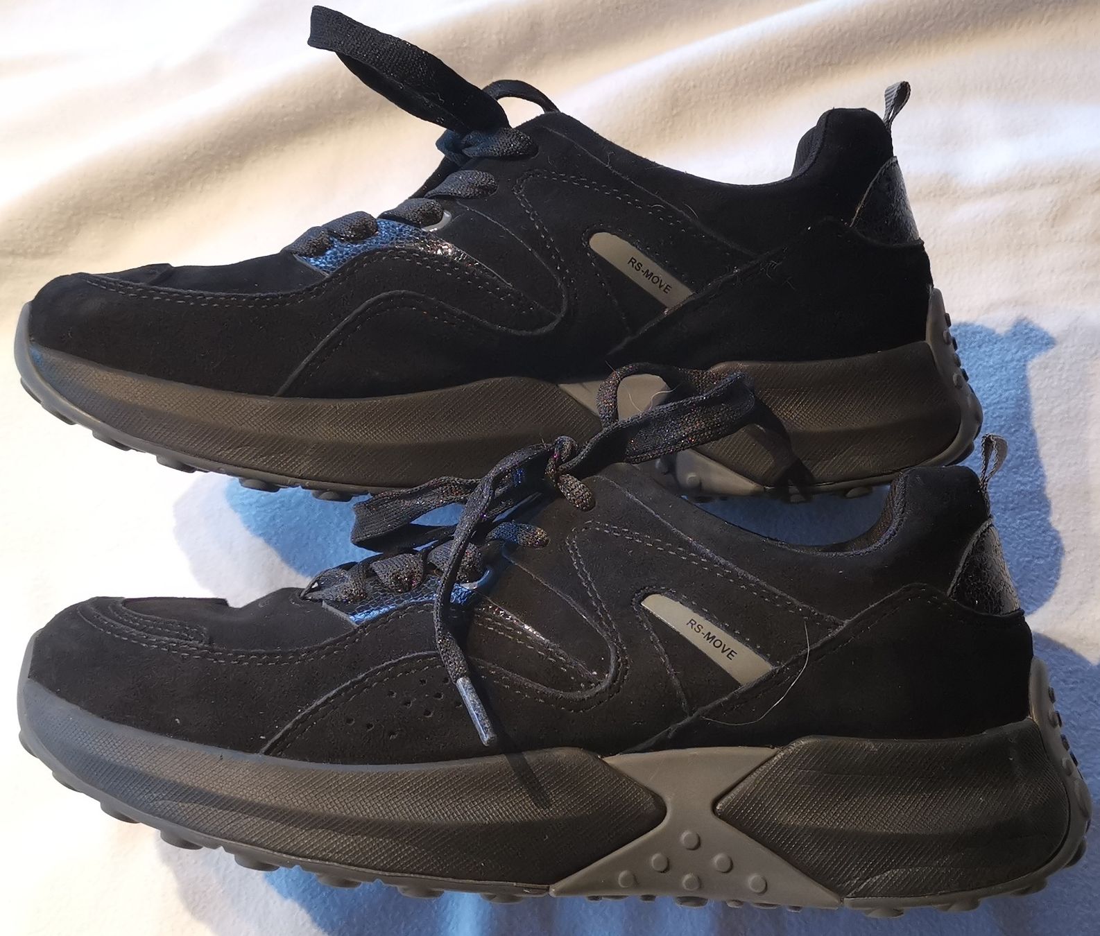 Scarpe da donna: Schwarze Sneaker UK Gr.6 -  EU Gr. 39 – Nuovo (secondo la descrizione) da Uetendorf venduto da Timo2022 4