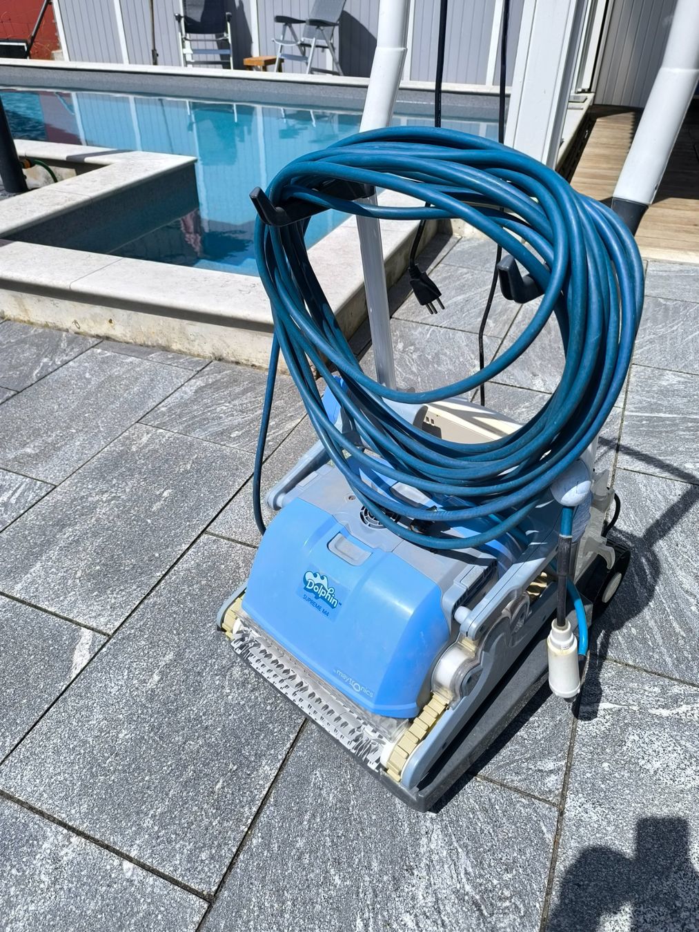 Dolphin Schwimmbad-Zubehör: Poolroboter Dolphin Supreme M4 – Gebraucht aus Dättlikon von Wasteoftime 1