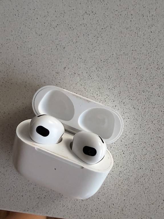 Cuffie: Apple AirPods Generation 3  Top Zustand – Usato da Malters venduto da patrizia.schmid 2