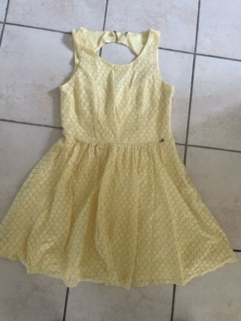 Süsses Sommerkleid von Only, Grösse 40, Gelb ☀️