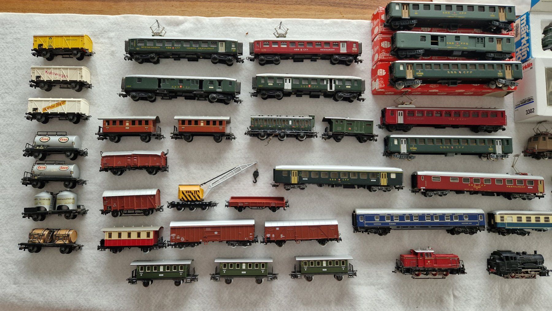 Märklin Modellini di ferrovie: Märklin & Div. HO,  Konvolut – Usato da Sins venduto da 6330berno 1