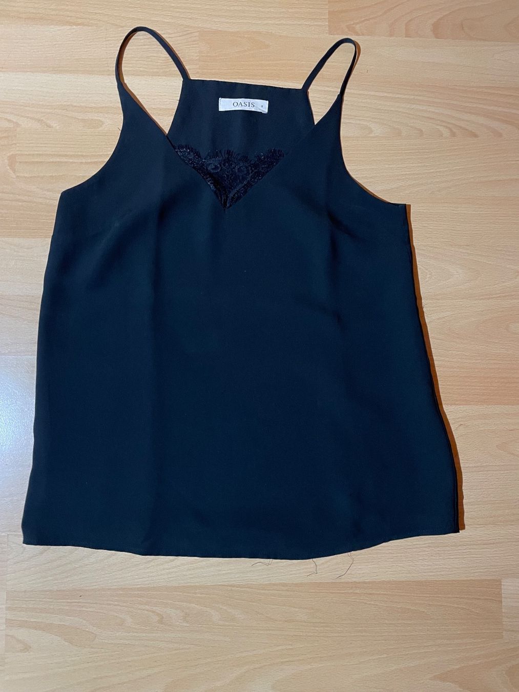 Top: Top noir – Usato da Chamoson venduto da daleva0204