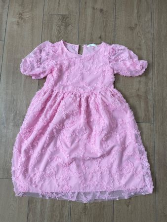 Kleid von H&M Gr. 140