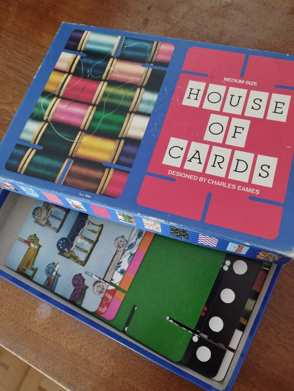 Giochi: Eames House of cards – Difettoso da Villars-sur-Glâne venduto da olhu