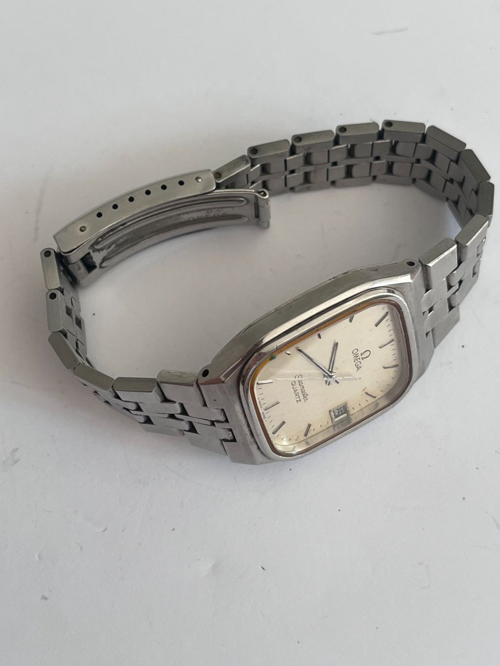 Omega Orologi: Omega Seamaster Quartz – Difettoso da Worblaufen venduto da chronyves 4