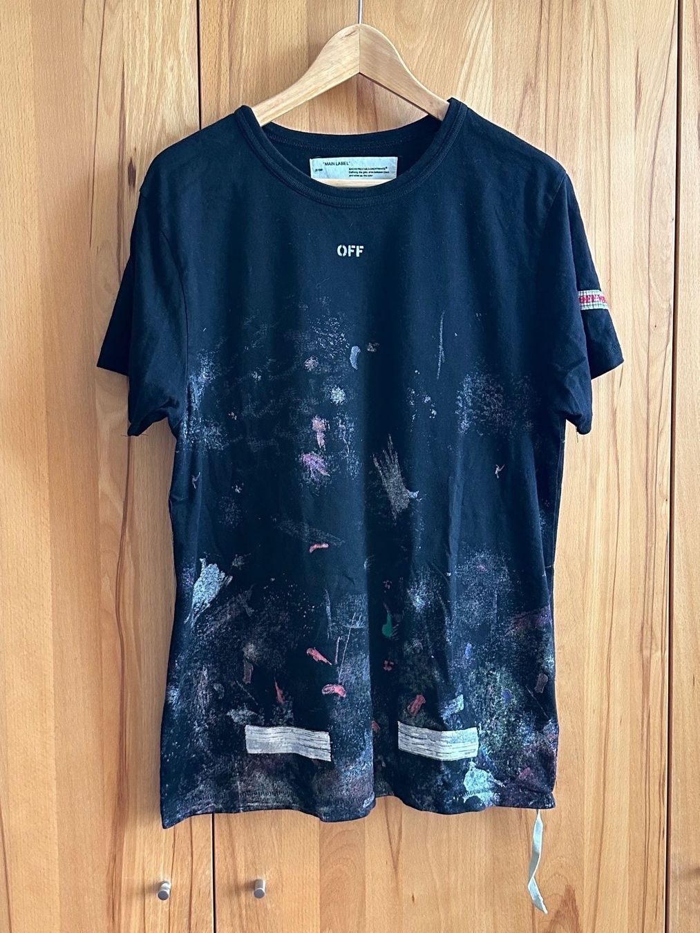 Off-White T-shirt: Vintage Off-White T-shirt – Usato da Schlieren venduto da car_2bwb